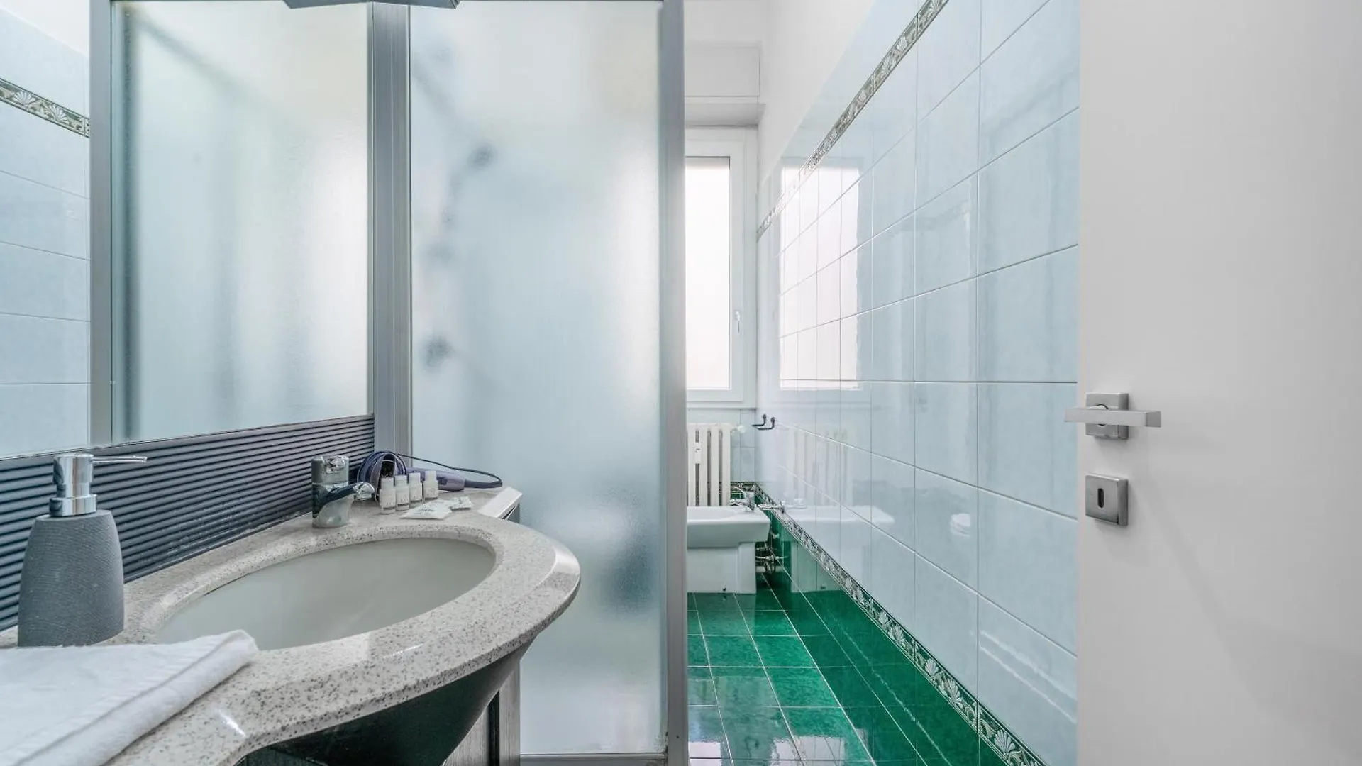 Navigli Duomo - Chateau Milan, Metro M2 E Parcheggio Gratuito Apartment Italy