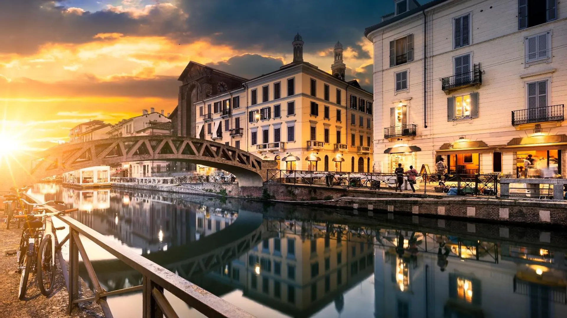 Navigli Duomo - Chateau Milan, Metro M2 E Parcheggio Gratuito location